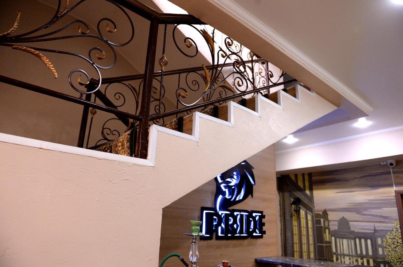 Pride Hotel Taraz Zewnętrze zdjęcie